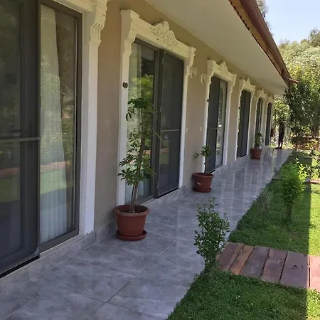 Garden Life Gocek Hotel *